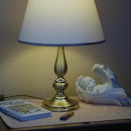 홈스테이 Rooms@no22 Stephanskirchen