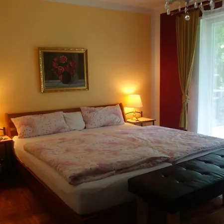 Rooms@no22 홈스테이 *